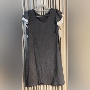 UNKNOWN BRAND AND SIZE BUT ABSOLUTELY GORGEOUS AND COMFORTABLE DRESS